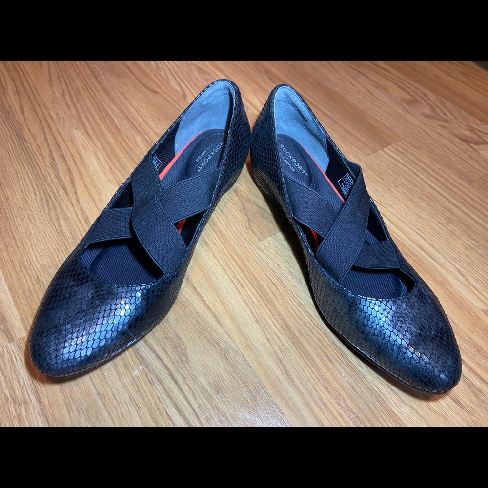 Rockport Womens Size 10 Total Motion Wedge